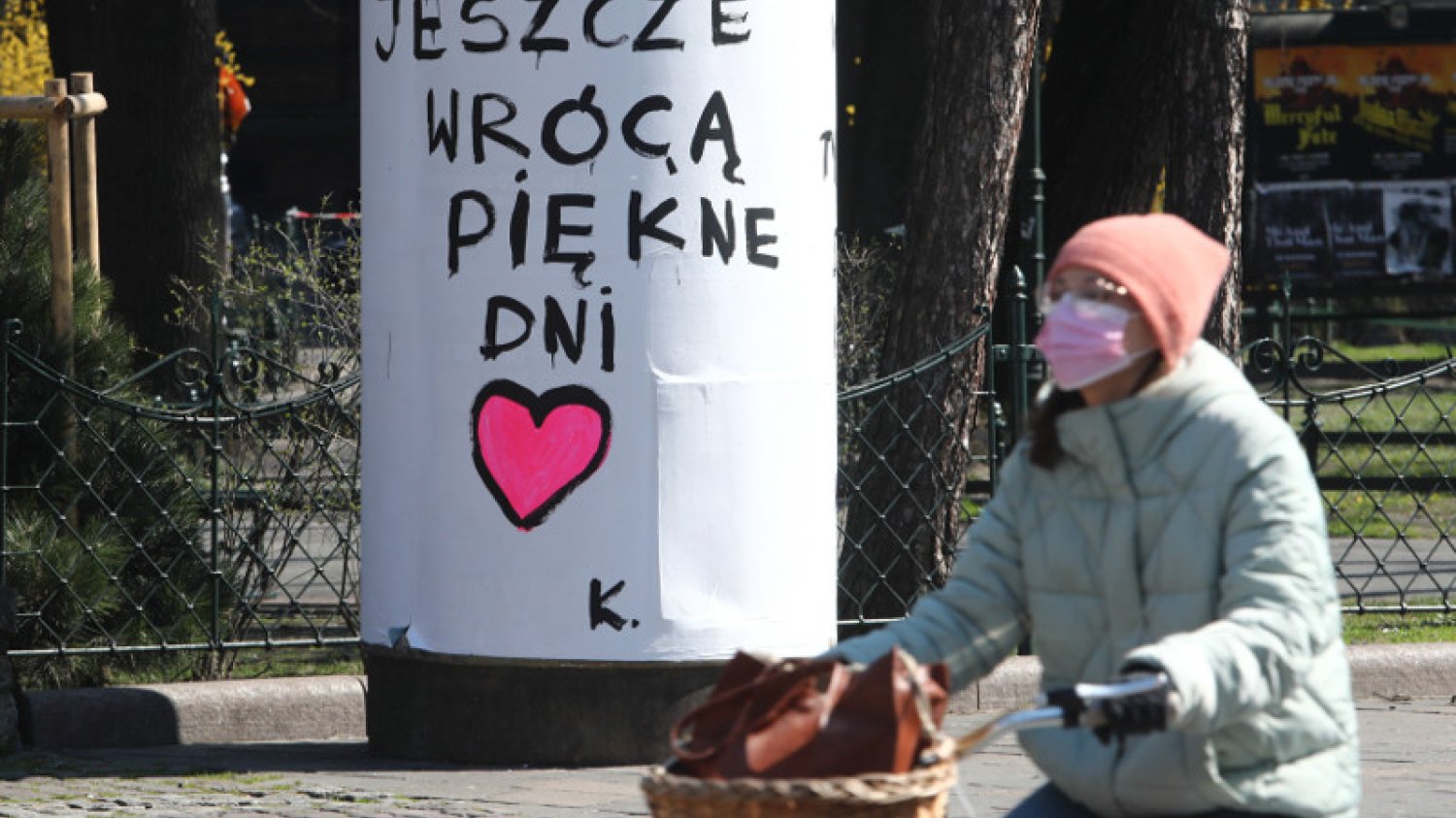 Epidemia koronawirusa skończy się kiedyś, ale nic już nie będzie takie samo. Raczej zostanie z nami część nowych nawyków higienicznych.