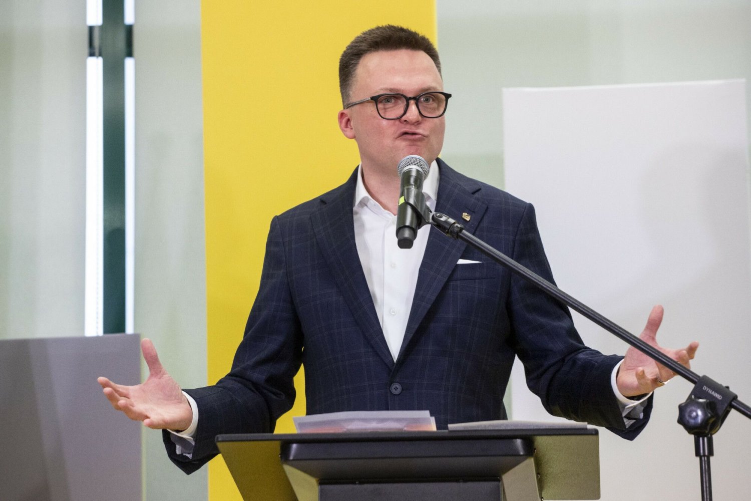 Konfederacja remisuje z Polską 2050 w sondażu Kantara. Zapytaliśmy posła Szymona Hołowni Michała Gramatykę o te wyniki.