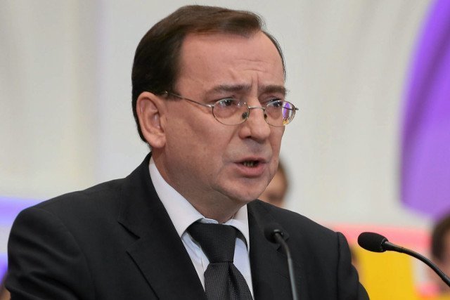 Konferencja szefa MSWiA. Kamiński zapowiada stanowcze egzekwowanie zasad.