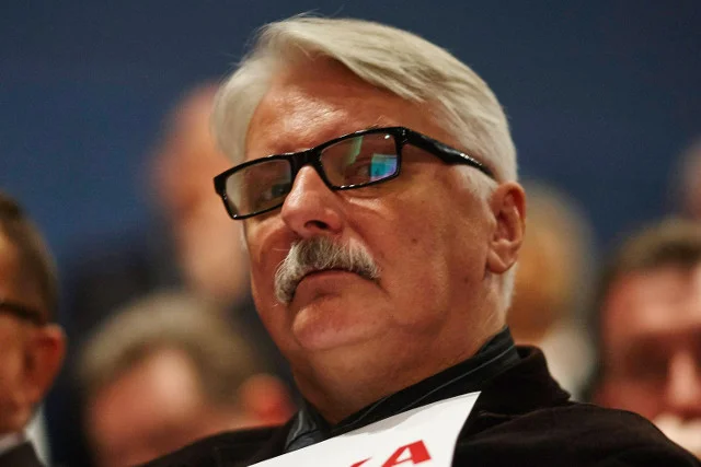 Witold Waszczykowski zaznaczył, że jeśli Rosja nadal nie będzie chciała współpracować ws. zwrotu wraku tupolewa, to Polska skieruje sprawę do gremiów międzynarodowych