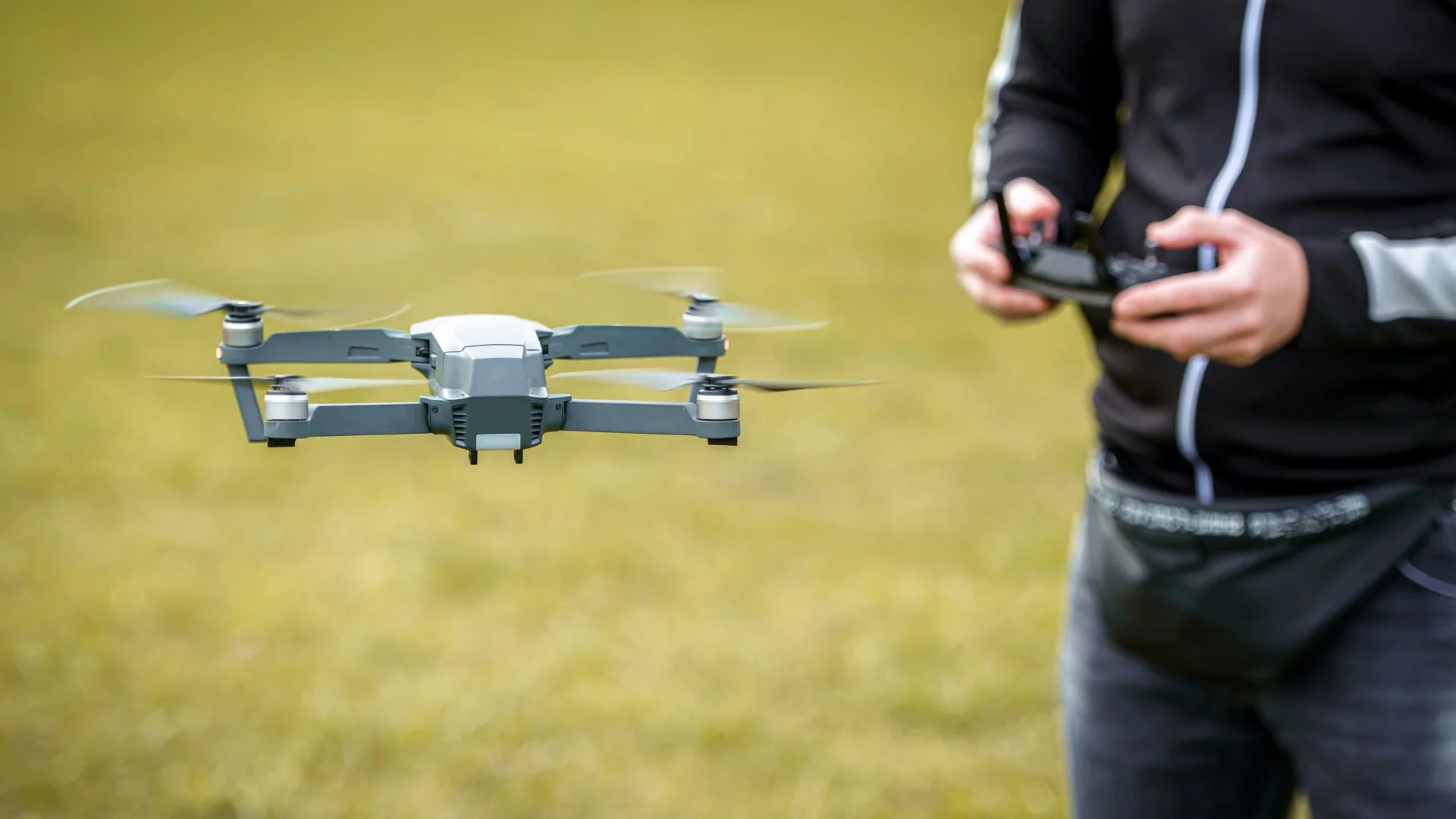 Tajemnicze drony nad jednostkami wojskowymi w Niemczech