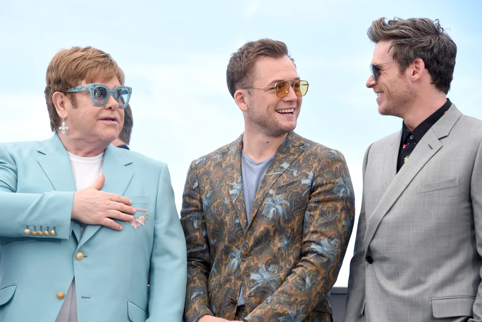Film był pokazywany na festiwalu w Cannes. Od lewej: Sir Elton John, Taron Egerton i Richard Madden