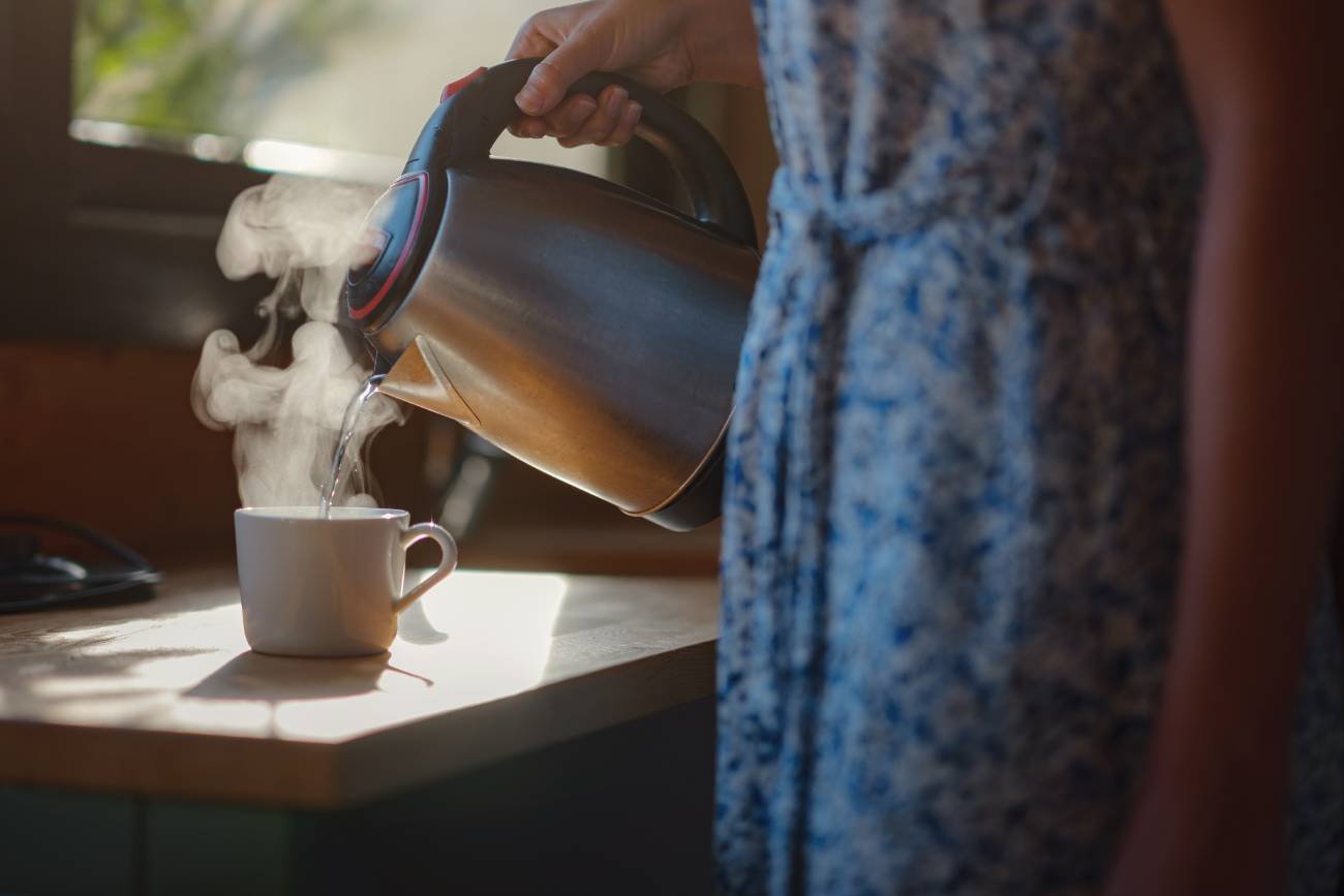 Pijesz kawę na czczo? Nie wiesz, jak to działa