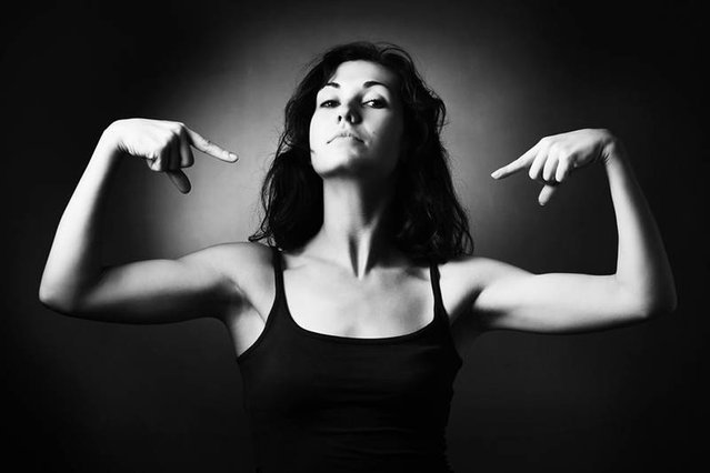 Czy kobiety rzeczywiście zachowują się w pracy tak, jak opisuje to Business Insider?