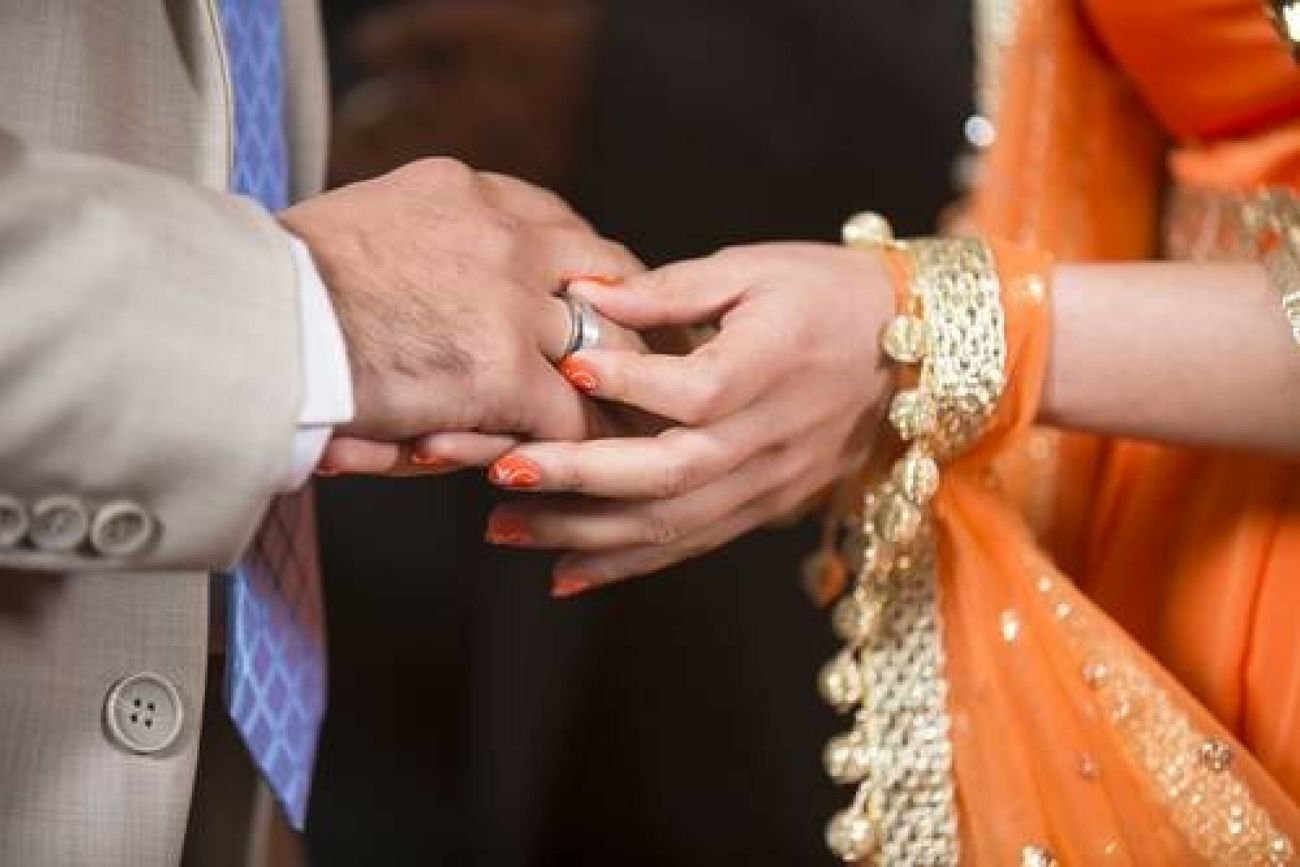 Pewna para z Indii pozywa syna i jego żonę za to, że po sześciu latach małżeństwa nadal nie dali im wnuka.