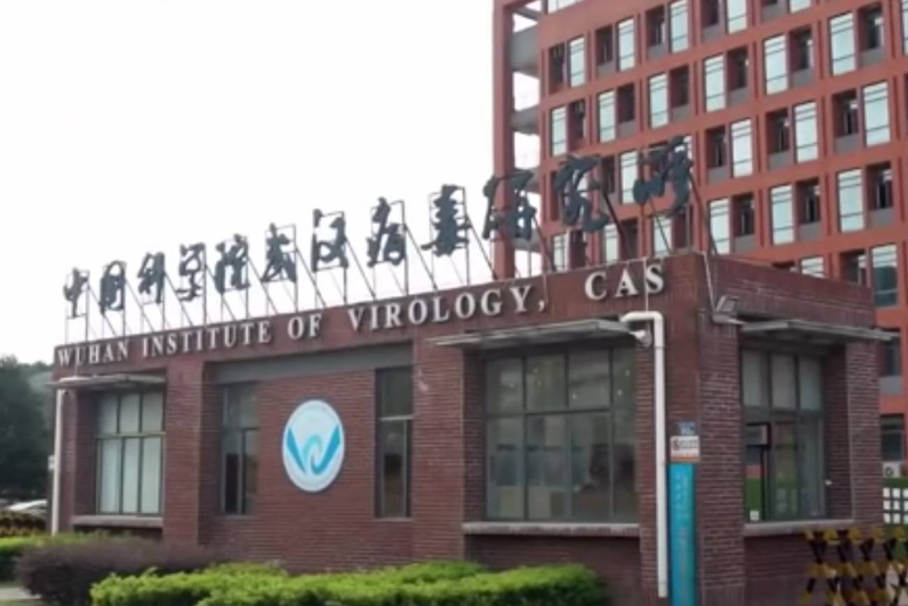 Amerykański dziennik "Wall Street Journal" w poniedziałek przedstawił poufny raport kalifornijskiego laboratorium Lawrence'a Livermore'a, który sugeruje, iż koronawirus mógł mieć źródło w chińskim laboratorium.