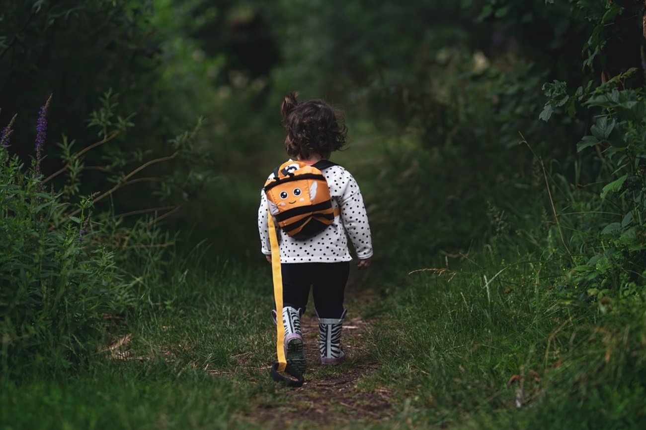 Urzędnicy z Poznania szukają domu dla 5-letniej Malwinki.