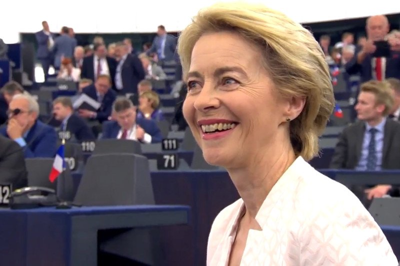 Ursula von der Leyen została przewodniczącą Komisji Europejskiej.