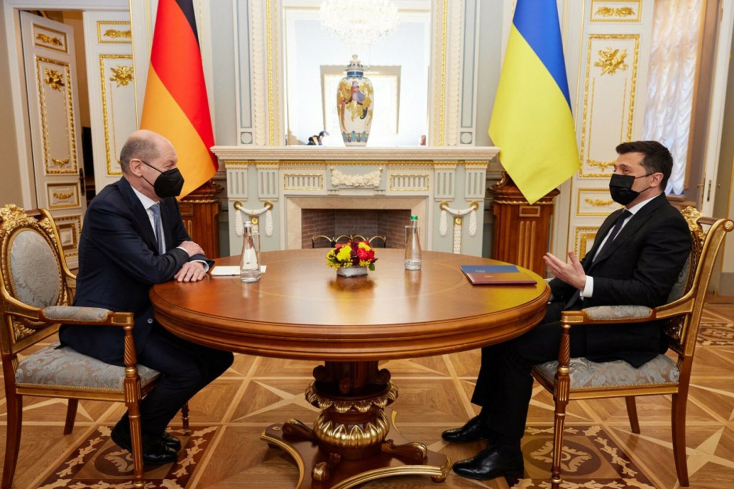 Kanclerz Niemiec i prezydent Ukrainy rozmawiali o sytuacji z Rosją.
