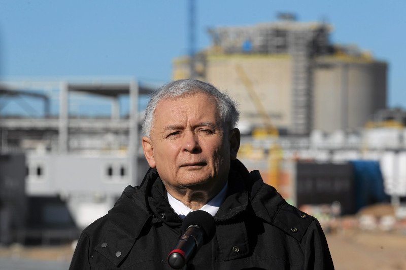 Repolonizacja biznesu: banków, mediów i przemysłu to kosztowne marzenie Jarosława Kaczyńskiego.