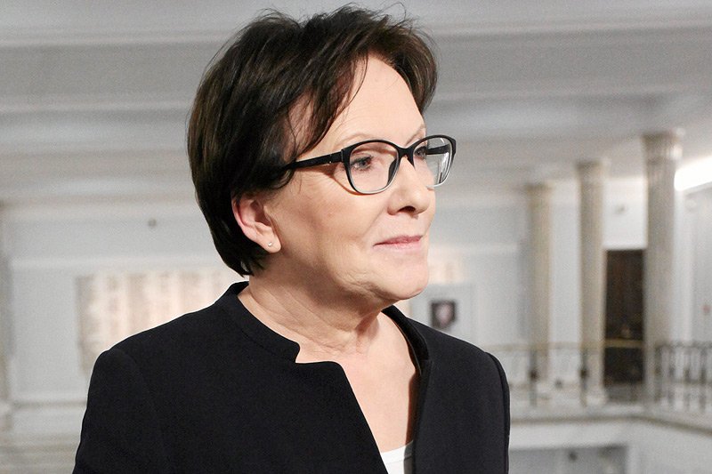 Ewa Kopacz została przesłuchana przez Prokuraturę Krajową w sprawie sekcji zwłok ofiar katastrofy smoleńskiej.