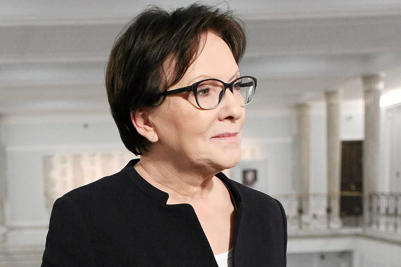 Ewa Kopacz została przesłuchana przez Prokuraturę Krajową w sprawie sekcji zwłok ofiar katastrofy smoleńskiej.