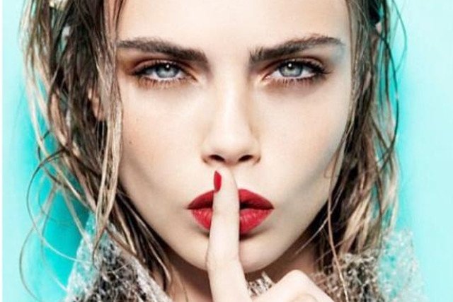 Zakłamany wzrost i związki z rodziną królewską. Rzeczy, których nie wiedzie o Carze Delevingne.