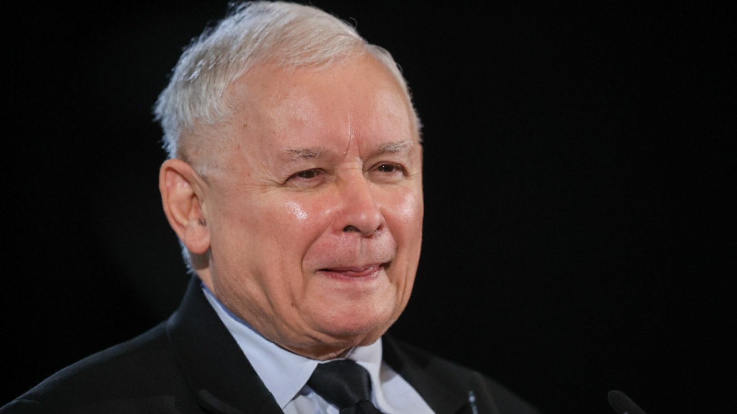 80 płci i zwracanie się do "onego". Kaczyński w Sieradzu atakuje LGBT+