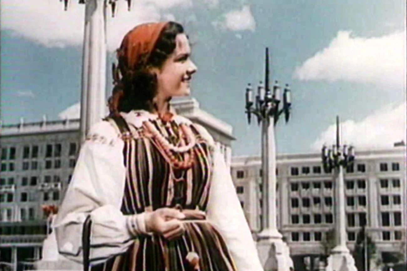 Lidia Korsakówna w filmie "Przygoda na Mariensztacie".