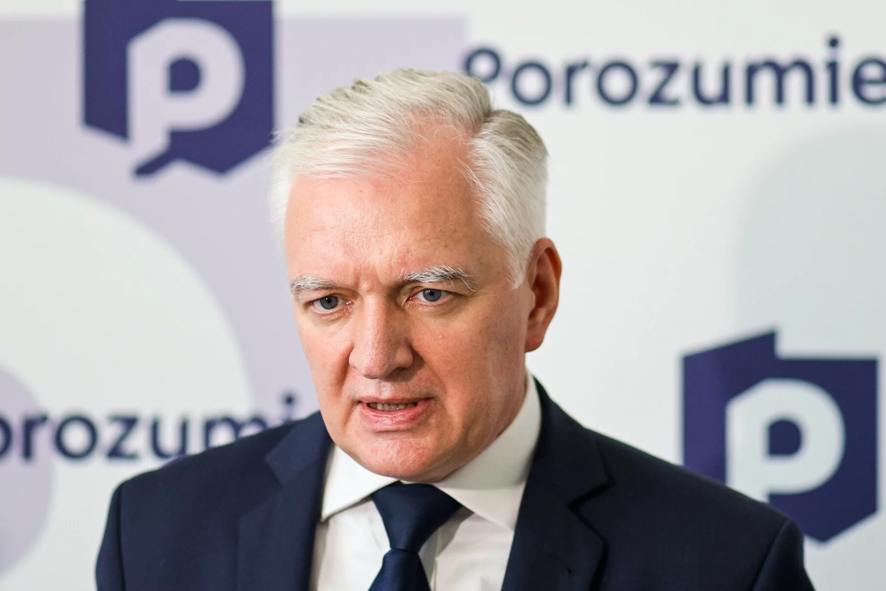 Jarosław Gowin uważa, że Michał Dworczyk zapłaci za aferę e-mailową.