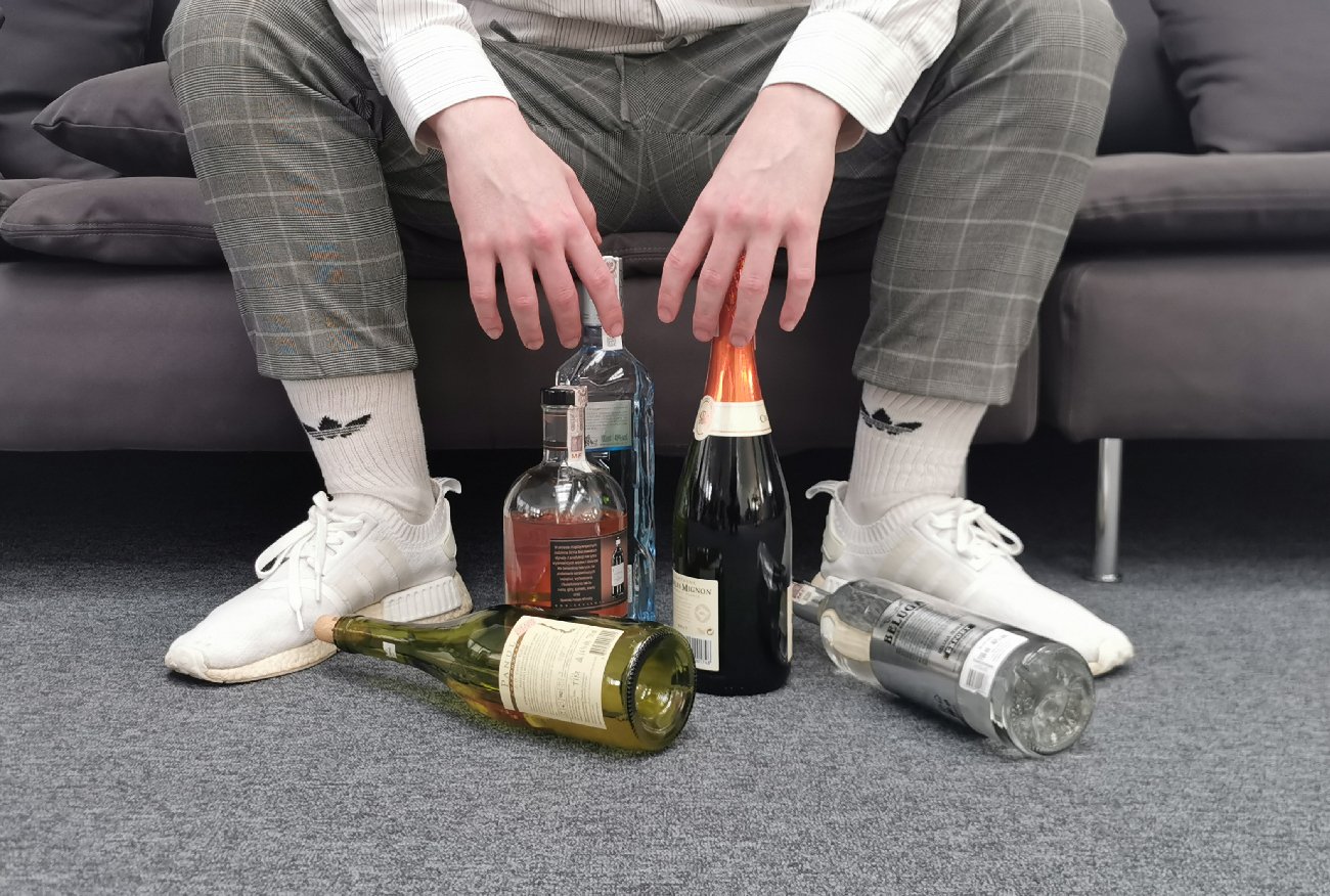 Wakacje. Młodzi alkoholicy dla naTemat: Cel - Odciąć się, uwalić i iść spać