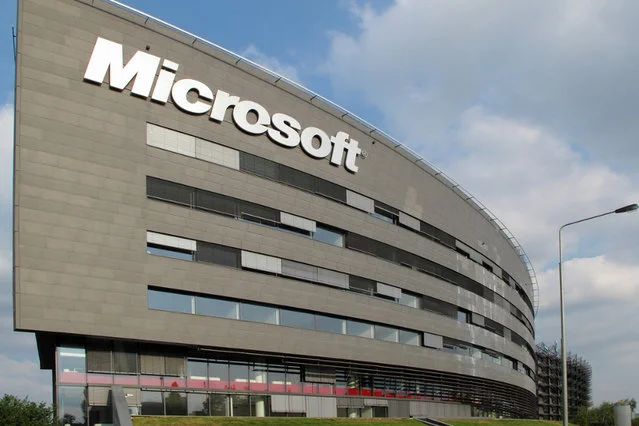 Microsoft chce uruchomić 10 mln hotspotów w 130 krajach.