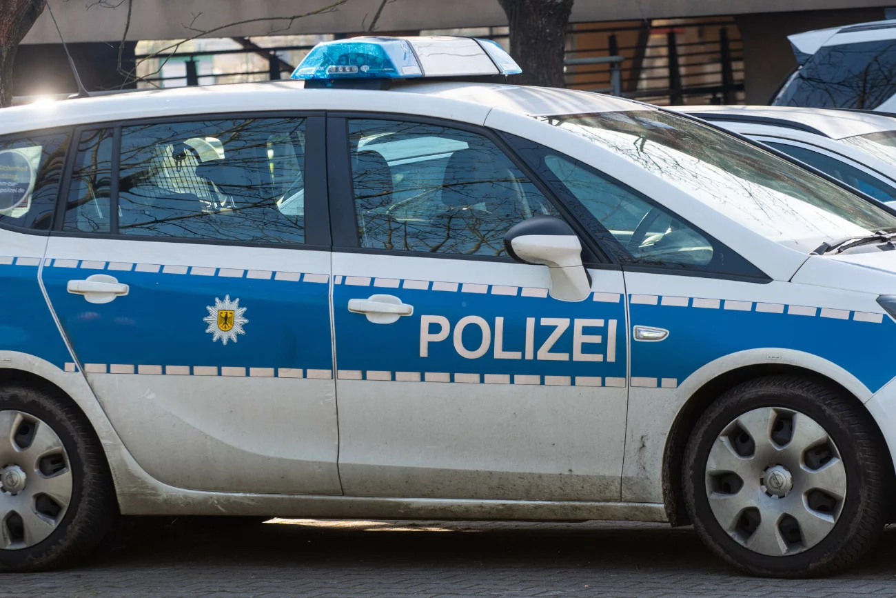 Koszmarne przestępstwo w Niemczech. Nastoletnie dziewczyny godzinami torturowały 13-latkę.
