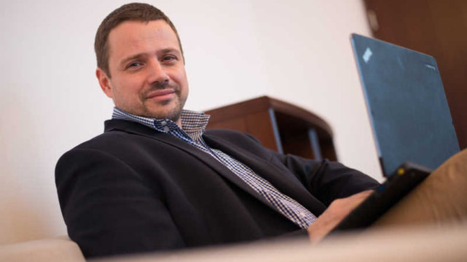 Minister cyfryzacji i administracji w kłopotach?