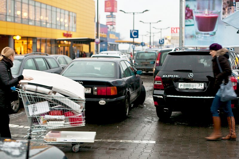 Po zniesieniu wiz dla Rosjan z Obwodu Kaliningradzkiego nasi sąsiedzi zaczęli szturmować trójmiejskie galerie handlowe i hipermarkety.