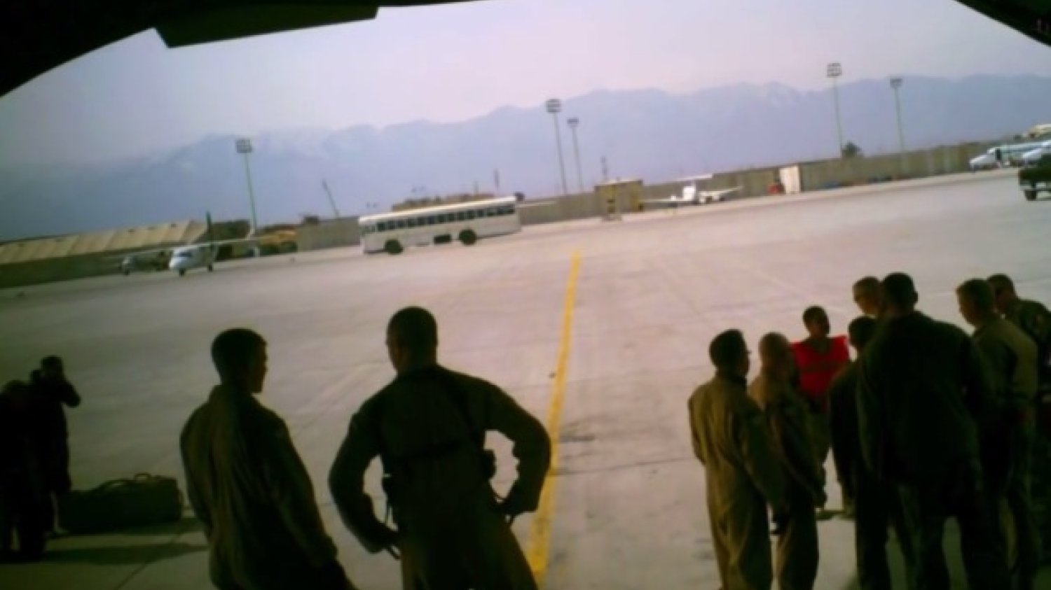 Baza Bagram jest stale atakowana przez talibów.
