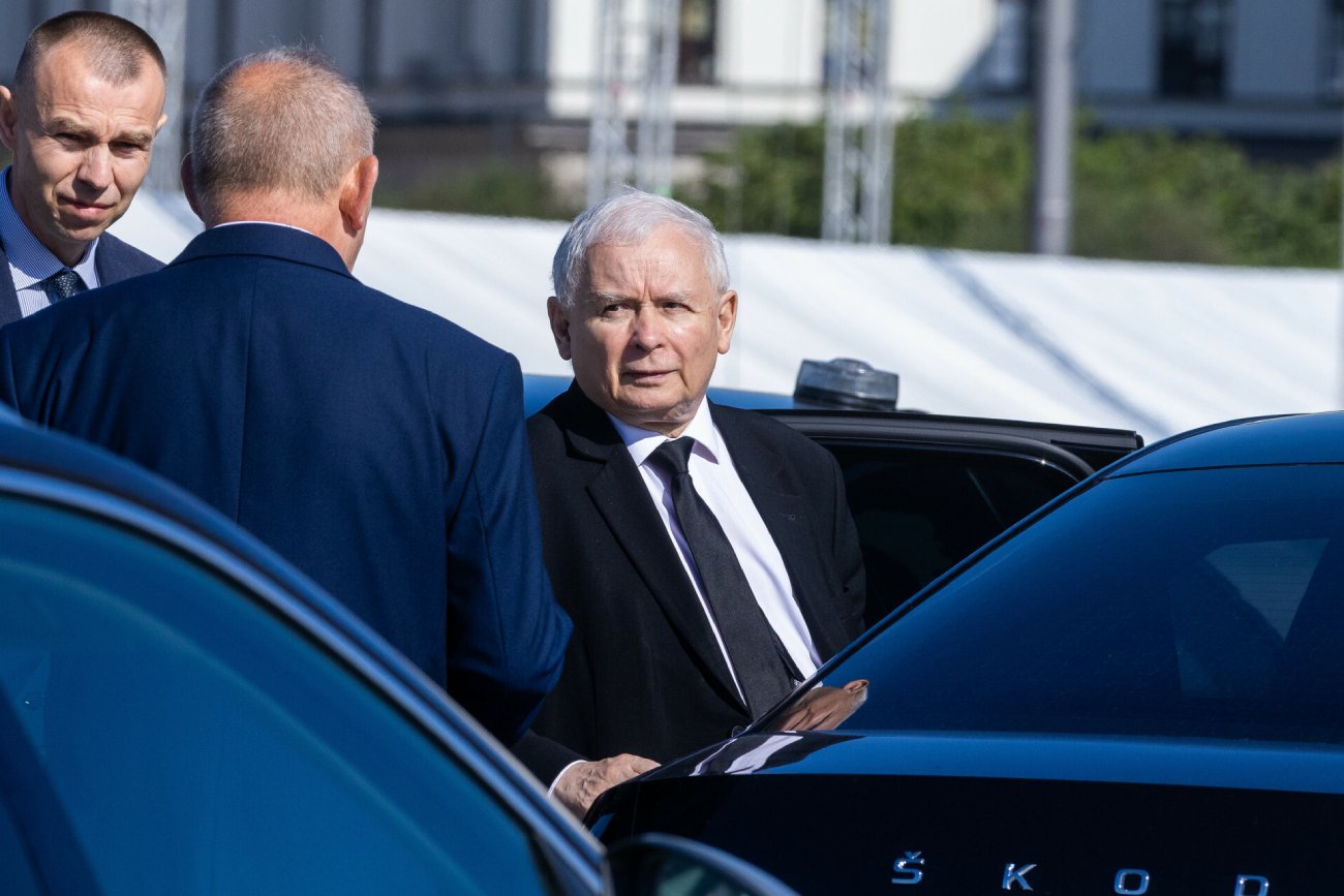 Kaczyński w Janowie Lubelskim na zamkniętym spotkaniu. Były manifestacje