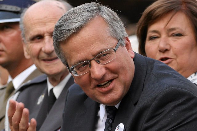 Bronisław Komorowski zgodził się na rozszerzenie głosowania korespondencyjnego