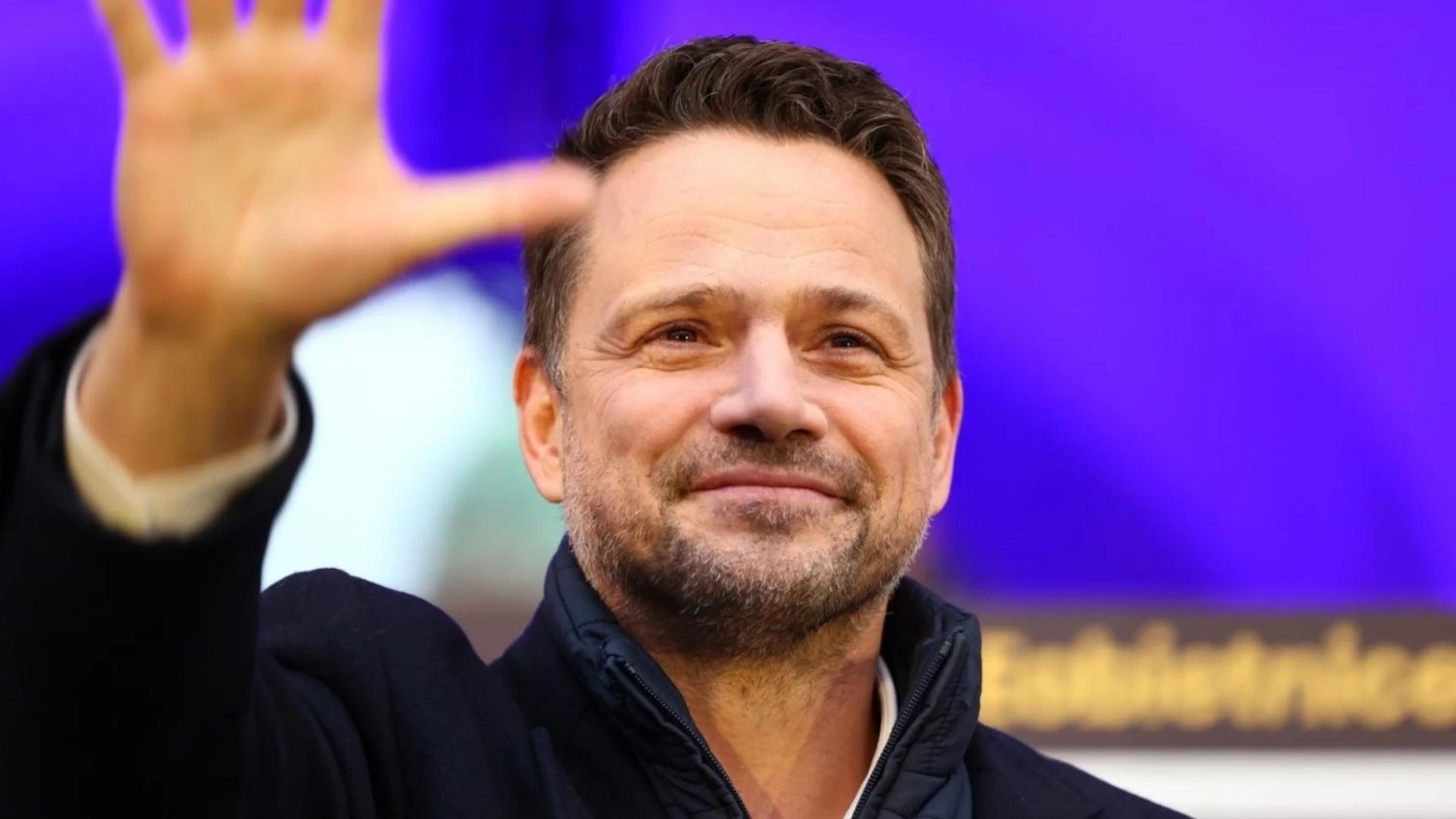 Тшасковский поздравил Мадьяра. Он переиначил знаменитый лозунг Качиньского