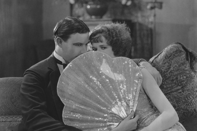 Mężczyźni chcieliby zapytać, ale się wstydzą.