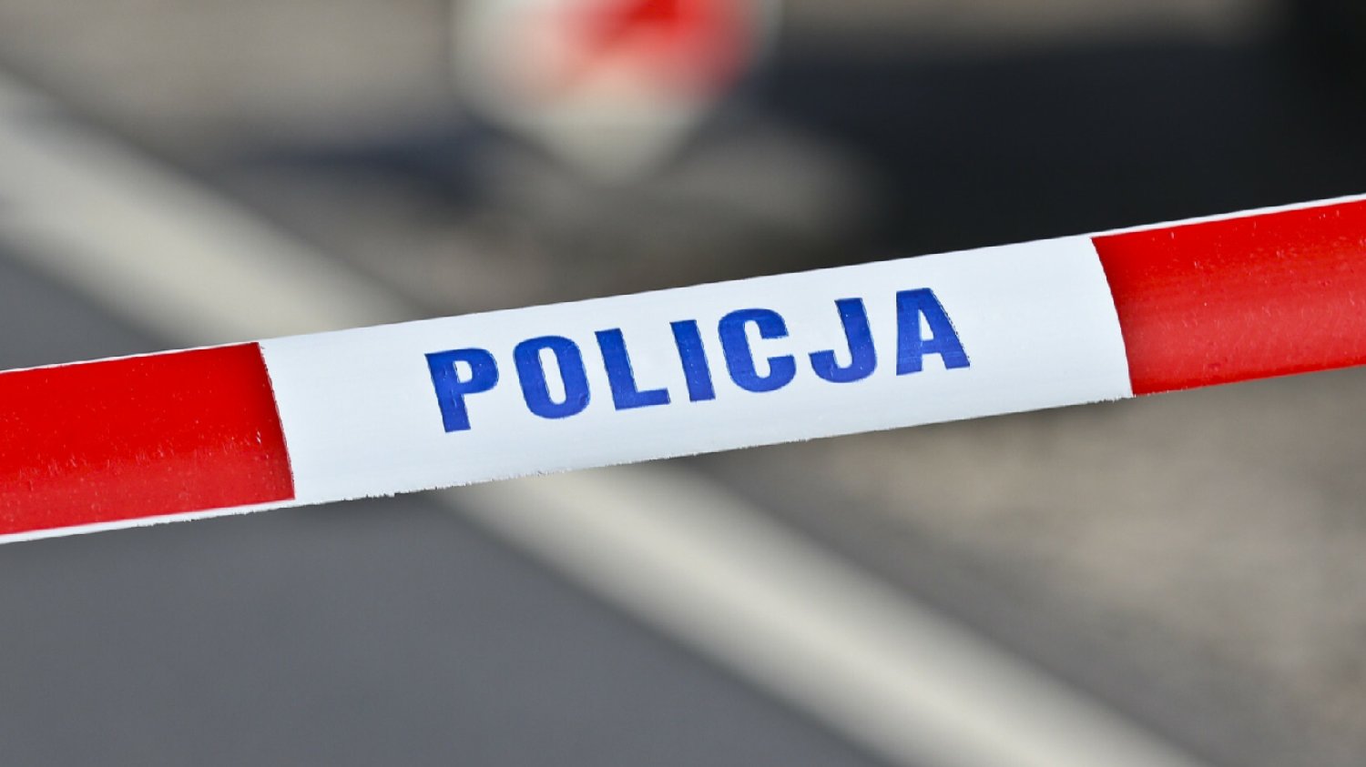15-latek rzucił się z nożem na rodziców. Oboje trafili do szpitala.