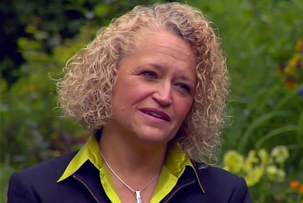 Biskupski jest pierwszą osobą otwarcie przyznającą się do homoseksualizmu na czele miasta w stanie Utah.