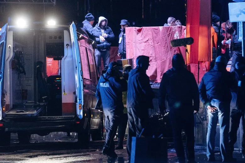 Prokuratura w Gdańsku stawia zarzuty jednemu z ochroniarzy zabezpieczających finał WOŚP, podczas którego zginął prezydent Gdańska Paweł Adamowicz.