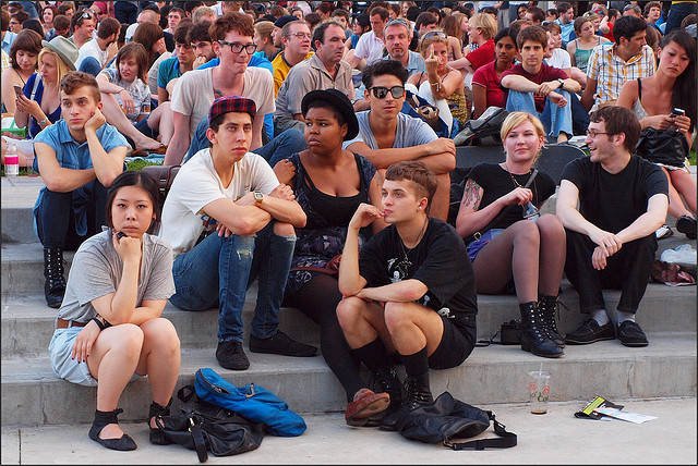 Przestrzeń miejska pełna chętnych do wszelkich subwersji, transgresji i kontestacji.