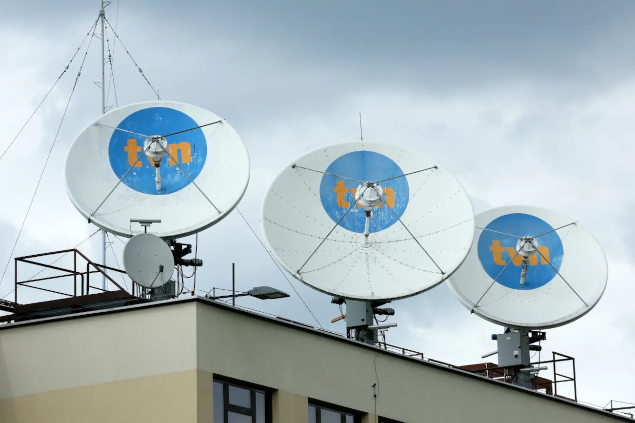 KRRiT zmieniała zdanie ws. TVN. Ujawniono opinie prawne rady z 2015 roku.