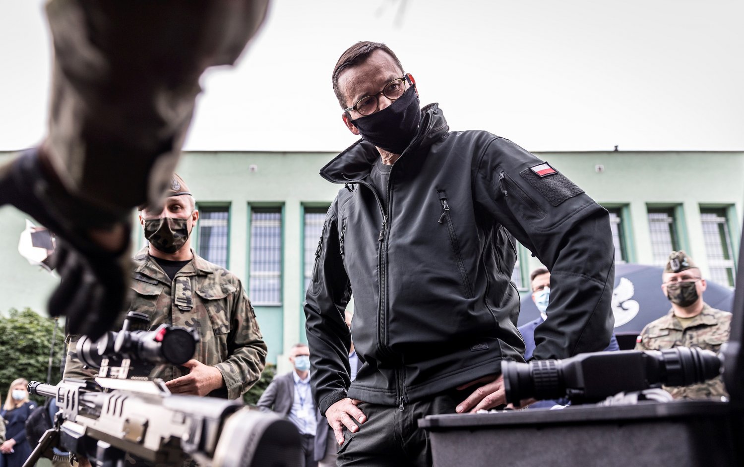 Premier Mateusz Morawiecki chwali WOT za zaangażowanie w walkę z epidemią koronawirusa SARS-CoV-2 w Polsce.