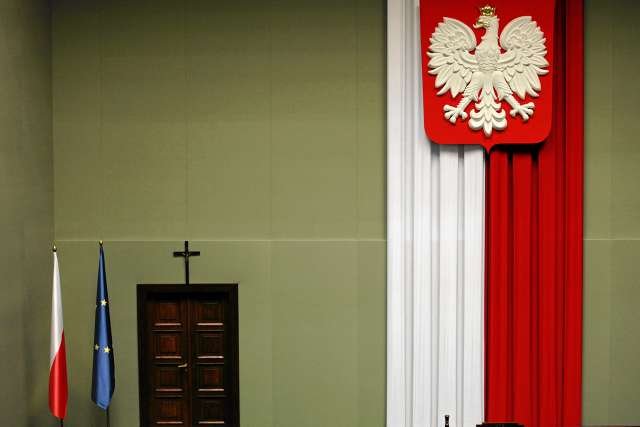Krzyż w sali Sejmu nie dla wszystkich ateistów jest ważnym tematem