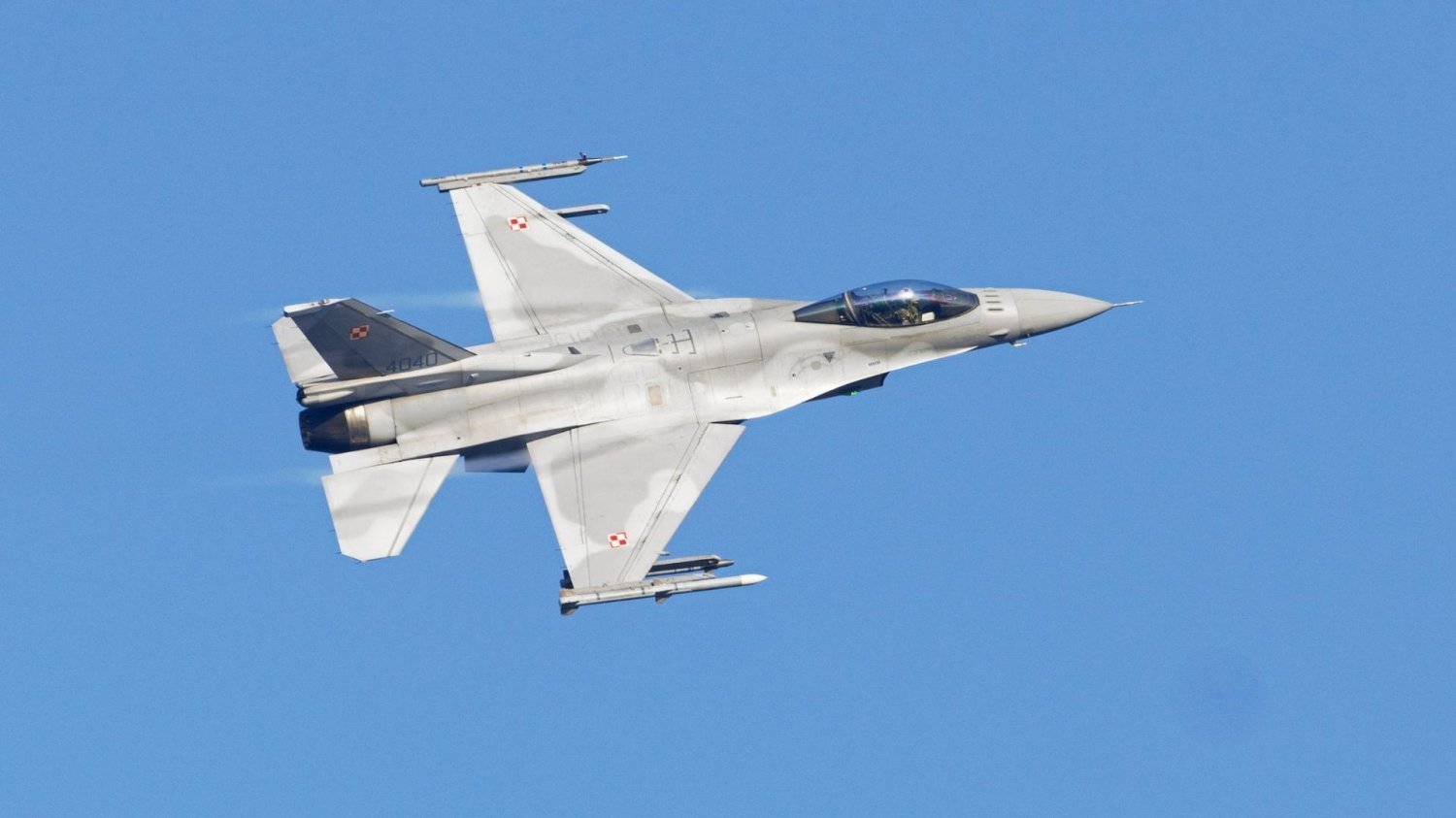 Polska miała poderwać myśliwce F-16. Wojsko jednak zaprzecza. Polska miała poderwać myśliwce F-16. Wojsko zaprzecza.
