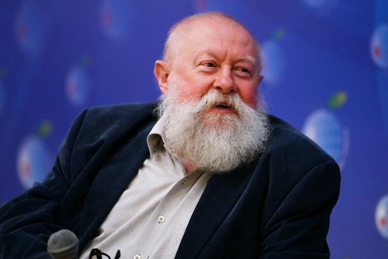 Prof. Jerzy Bralczyk wyjaśnił, o co chodzi z określeniem "prowincjusz".