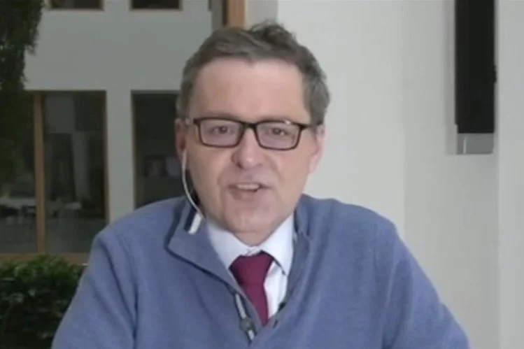 Cezary Gmyz miał problemy z relacjonowaniem pobytu Olgi Tokarczuk w Sztokholmie.