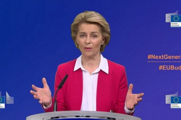 Ursula Von der Leyen zapowiedziała wprowadzenie "ciemnoczerwonych" stref zakażeń w Unii Europejskiej