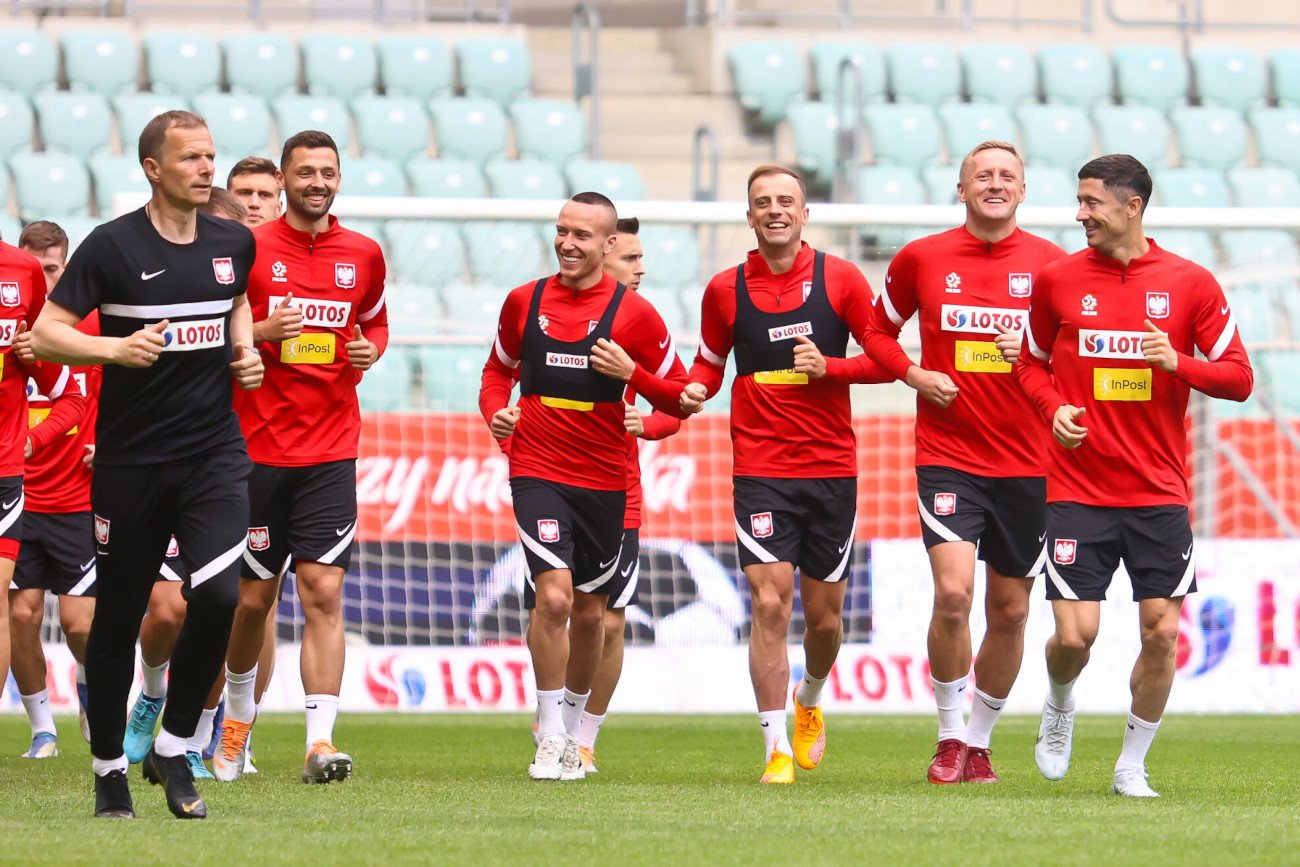 Reprezentacja Polski meczem z Walią rozpocznie serię czterech spotkań w krótkim czasie w Lidze Narodów.