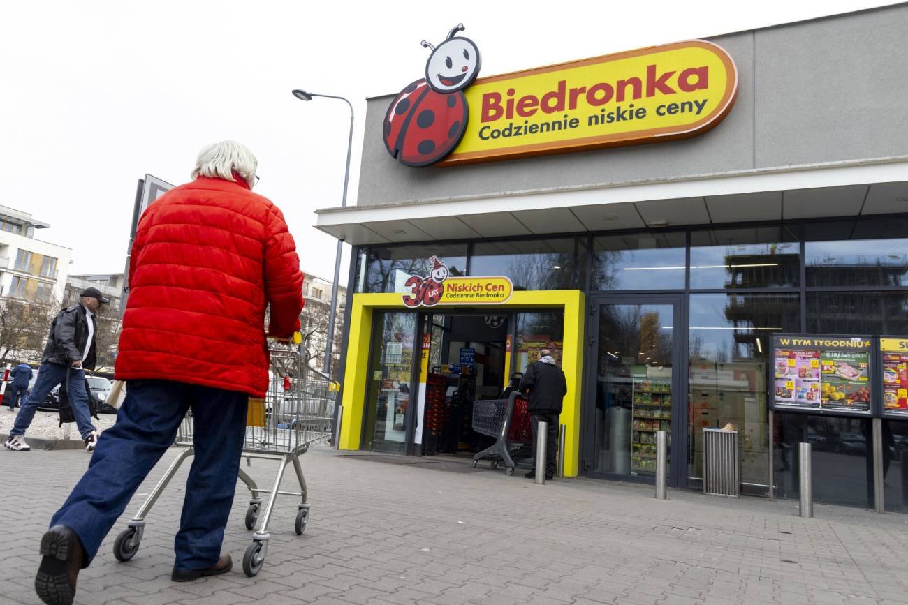 Biedronka zmienia godziny otwarcia przed Wielkanocą. Klienci muszą wiedzieć Biedronka zmienia godziny otwarcia przed Wielkanocą. Klienci muszą wiedzieć