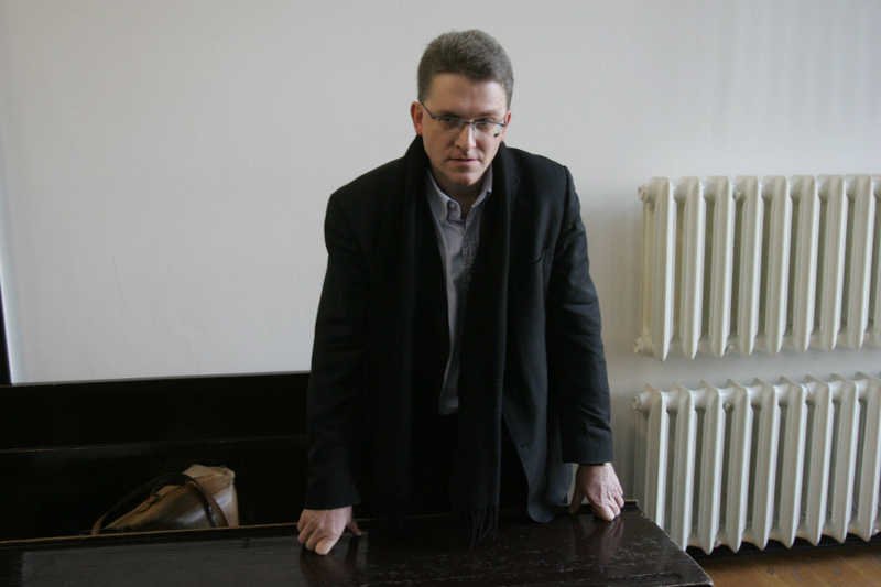 Grzegorz Braun "więźniem politycznym"? Został skazany na tydzień za obrazę sądu.