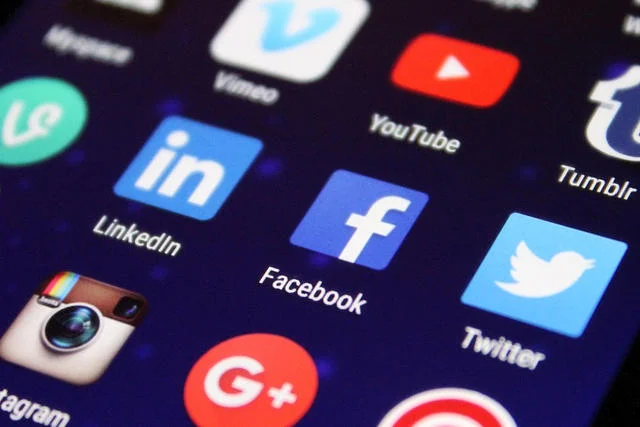 Facebook nie przestaje zaskakiwać użytkowników