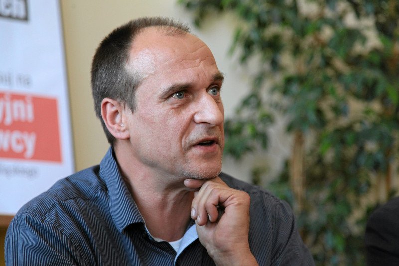 Paweł Kukiz ostro o premier Ewie Kopacz. "To prowincjonalna lekarka"