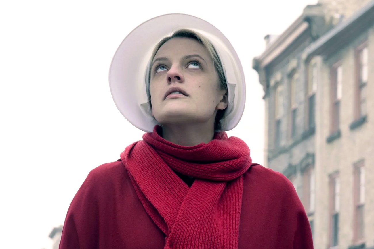 Po 8 latach żegnamy się z "Opowieścią podręcznej". Wyjaśniamy poruszający finał serialu