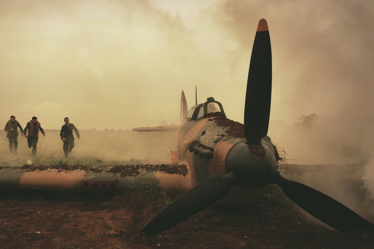 Zdjęcia z planu "303. Bitwa o Anglię" wyglądają wspaniale. Sam film trąci myszką