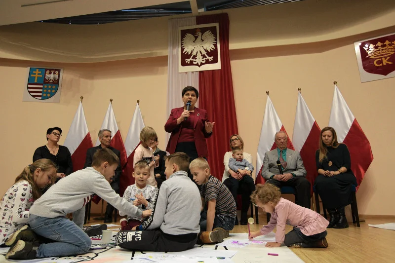 Beata Szydło podczas wizyty w Kielcach.
