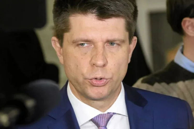 Ryszard Petru: "Dobry, używany komputer można kupić za 300 zł"